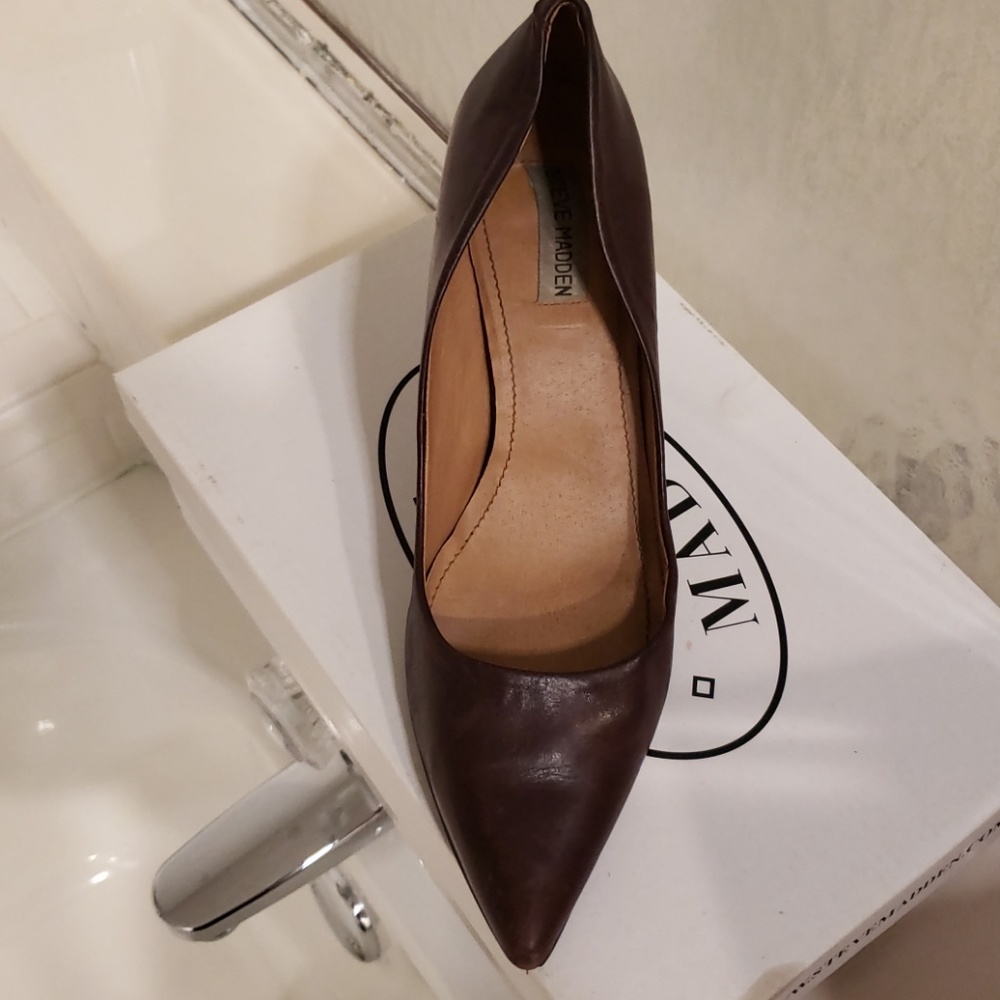 Heels - Picture 5 of 6